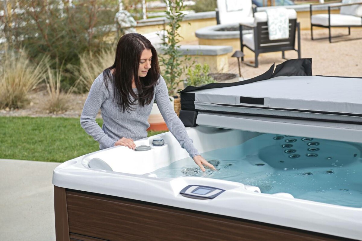 Importance Of Changing Hot Tub Water Beware These 3 Signs